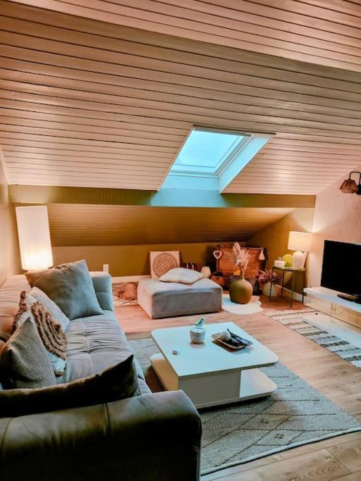 Dans Maison Apartment *